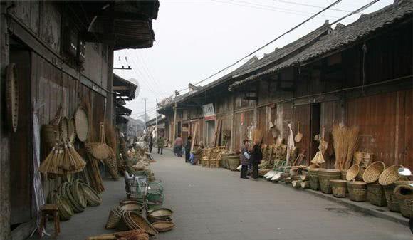 小魔仙跳舞